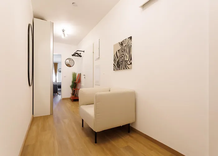 Modern With Balcony Near Station *